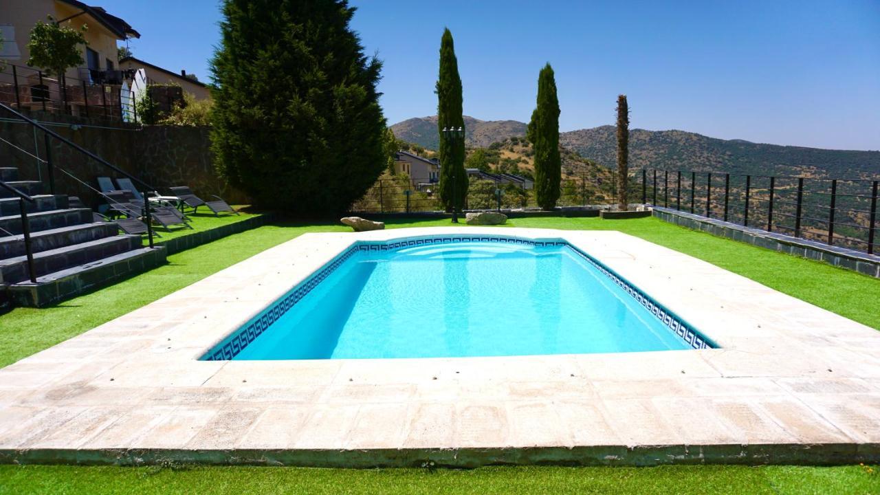 Villa Los Angeles El Espinar Kültér fotó